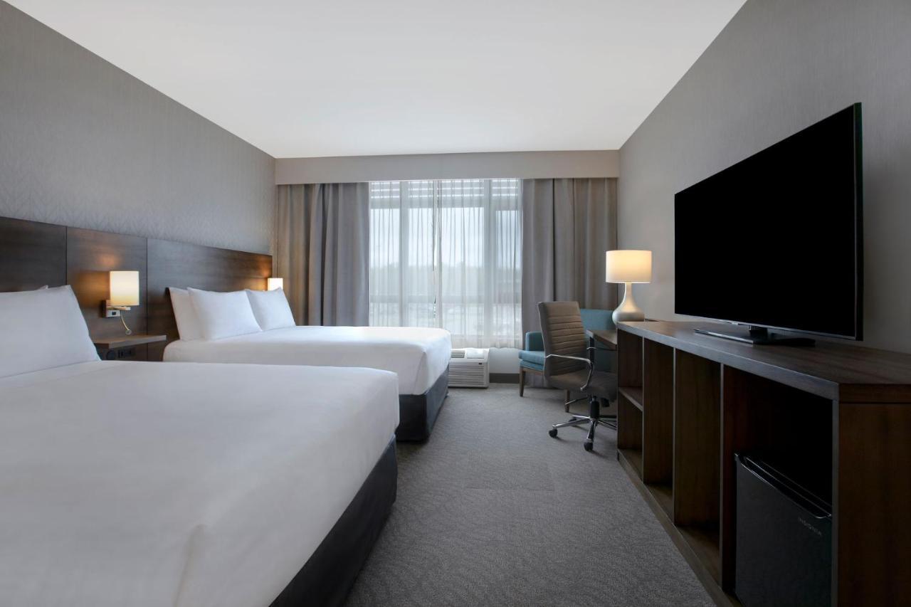 Great Blue Heron Hotel พอร์ตแพร์รี ภายนอก รูปภาพ